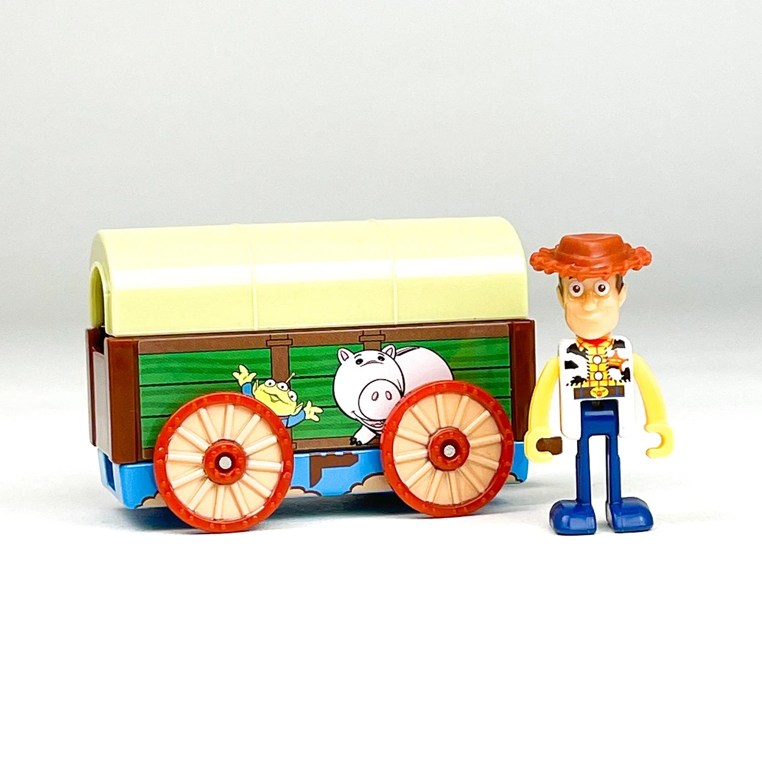 Disney Motors Ride-On Disney RD-05 Woody & Andy's Box 3 Disney Motors Ride-On Disney RD-05 Woody & Andy's Box