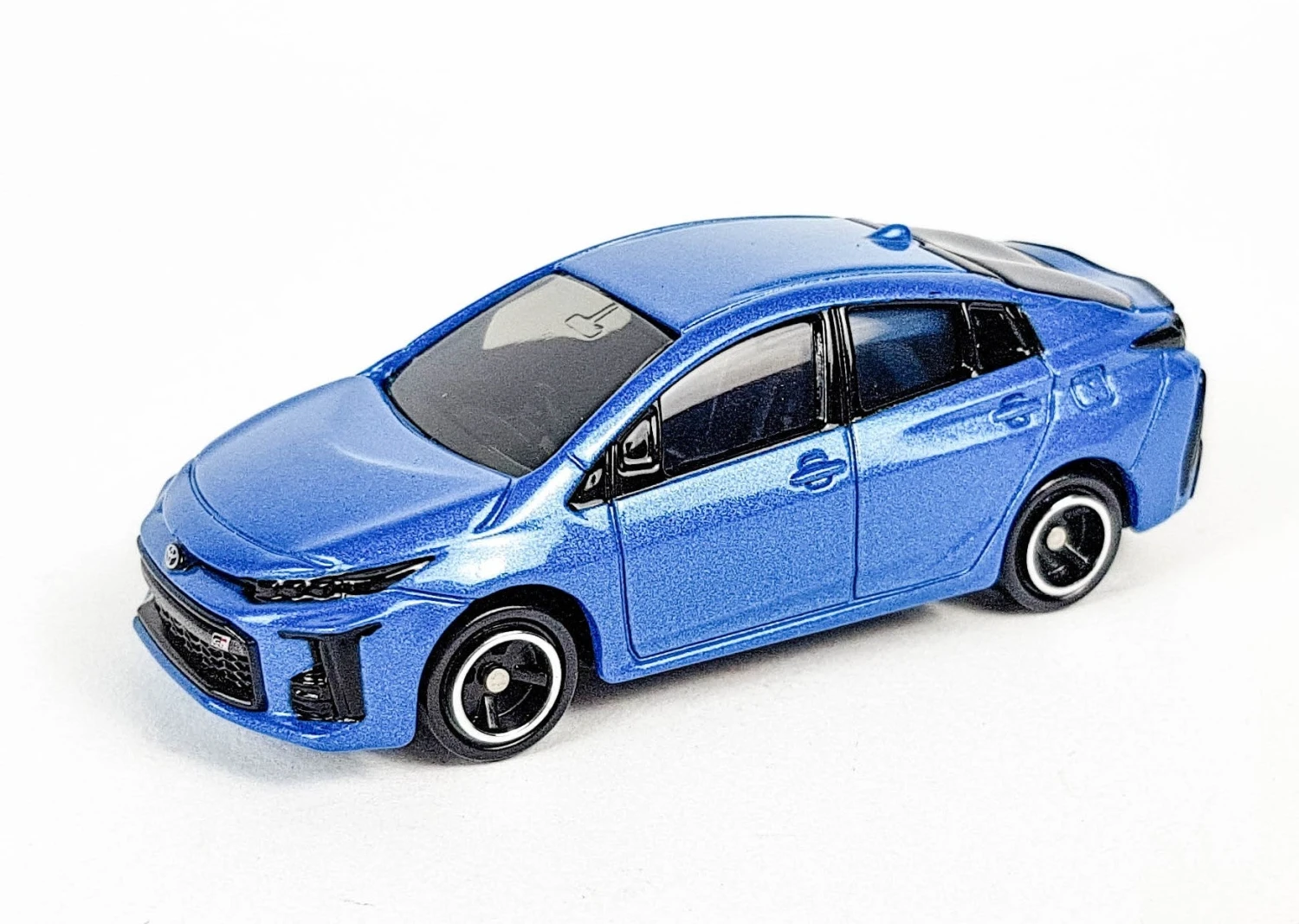 101819 Toyota Prius PHV GR Sport 1st Colour 3 101819 Toyota Prius PHV GR Sport 1st Colour