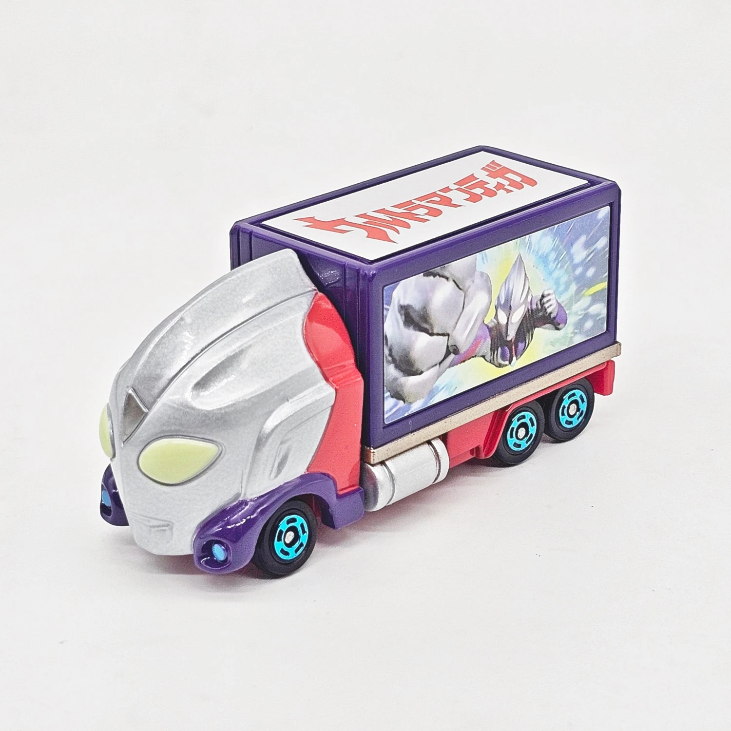 Tomica Asia Ultraman Tomica UTC-01 Ultraman Tiga Multi Type 3 Tomica Asia Ultraman Tomica UTC-01 Ultraman Tiga Multi Type