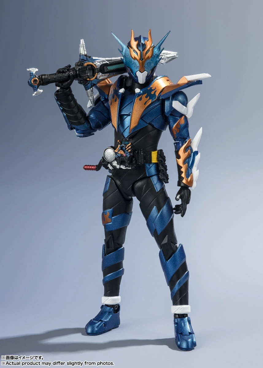 SHF Kamen Rider Cross-Z - Heisei Generations 3 SHF Kamen Rider Cross-Z - Heisei Generations